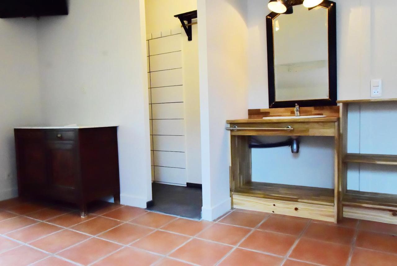 Le Moulin De Planiol Bed & Breakfast Le Vigan  Bagian luar foto